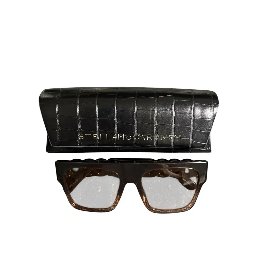 Stella McCartney Falabella Square Oversized Sunglasses - Picture 7 of 10